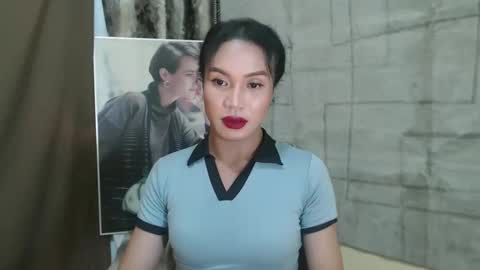 Snapshot of lykafox_xx chatting on 02/17/25, 05:58 alexa online show from 02/17/25, 05:58