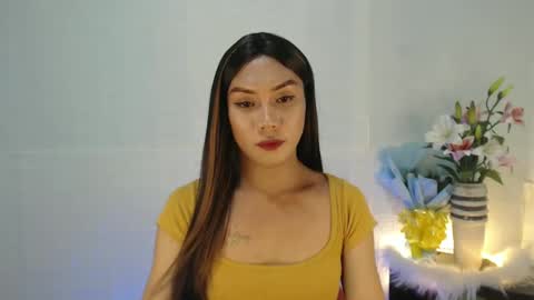 Snapshot of lykafox_xx chatting on 02/23/25, 10:06 alexa online show from 02/23/25, 10:06