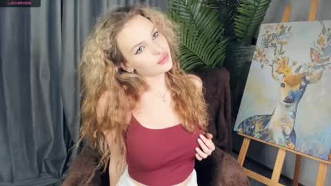 Snapshot of lykava chatting on 11/10/25, 02:16 simply Eliza online show from 11/10/25, 02:16