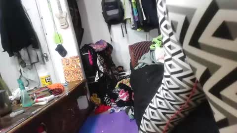 Snapshot of lyke2fuck chatting on 12/12/24, 01:49 Lyke2fuck online show from 12/12/24, 01:49