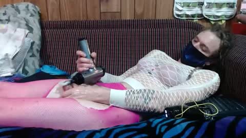 Snapshot of lyke2fuck chatting on 02/10/25, 01:57 Lyke2fuck online show from 02/10/25, 01:57