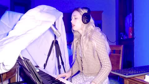 LylacDoll online show from 01/15/25, 01:12