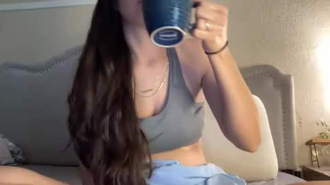 Olivia online show from 02/23/25, 05:18