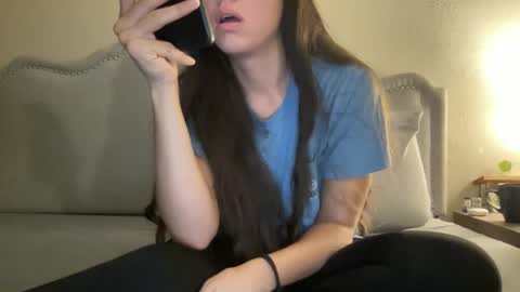 Olivia online show from 12/02/25, 01:44