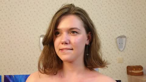 Snapshot of lyle_art chatting on 12/04/24, 09:51 hi im Lyle online show from 12/04/24, 09:51