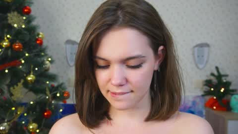 Snapshot of lyle_art chatting on 12/12/24, 09:30 hi im Lyle online show from 12/12/24, 09:30