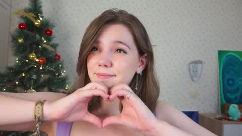 Snapshot of lyle_art chatting on 12/26/24, 06:09 hi im Lyle online show from 12/26/24, 06:09