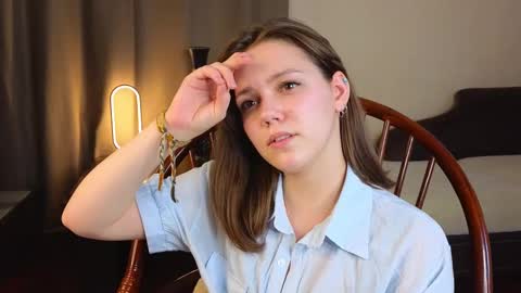 Snapshot of lyle_art chatting on 03/10/25, 07:32 hi im Lyle online show from 03/10/25, 07:32