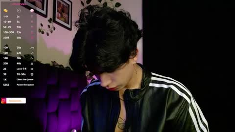 Lyle Bennett Freelance Model online show from 02/03/25, 09:30