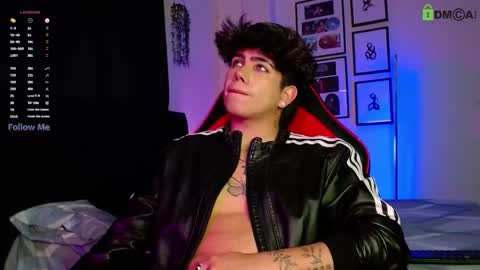 Lyle Bennett Freelance Model online show from 12/17/25, 09:26