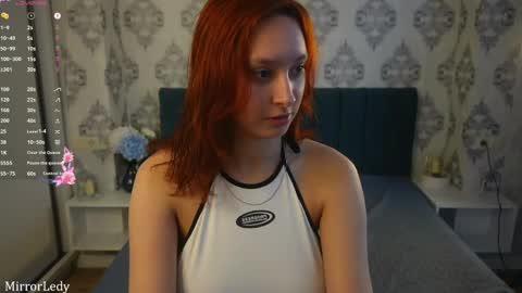 Snapshot of lylianrosse chatting on 05/16/26, 07:27 Lylian online show from 05/16/26, 07:27