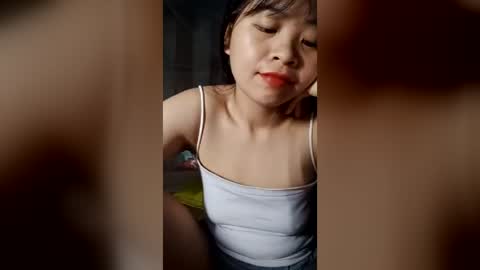 Lyly online show from 06/26/26, 12:37