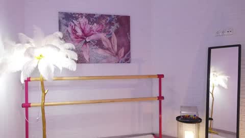 Lyly   online show from 02/07/25, 09:58