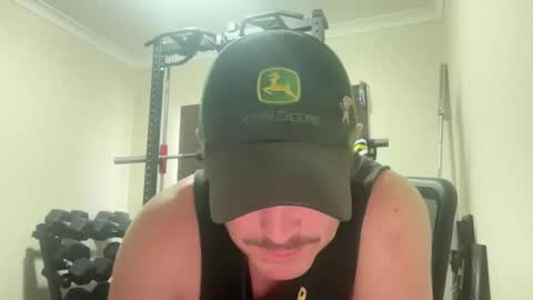 Snapshot of lymbo5 chatting on 12/14/24, 04:23 LYMBOZZ online show from 12/14/24, 04:23