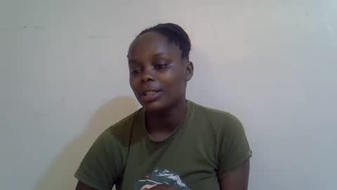 lyn_anna online show from 04/20/26, 08:17