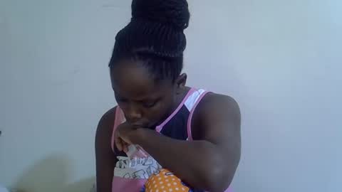 lyn_anna online show from 04/22/26, 06:05