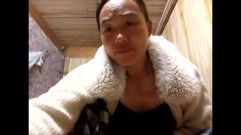 lyn_eva online show from 04/03/26, 11:14