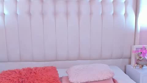 Lyn online show from 12/16/25, 11:15