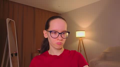 Sara online show from 02/21/26, 04:19