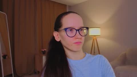 Sara online show from 03/03/26, 04:13