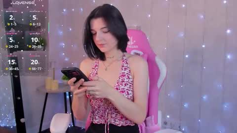 Lynn online show from 10/13/25, 01:05