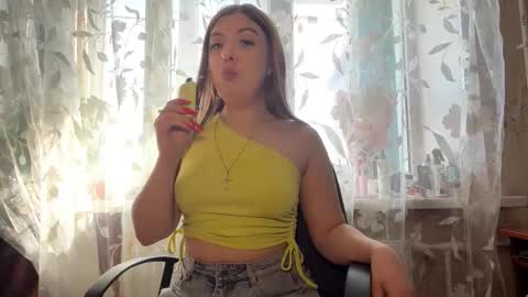 Elizabeth online show from 03/12/26, 11:38