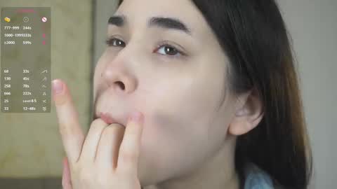 Lola online show from 10/26/25, 04:40