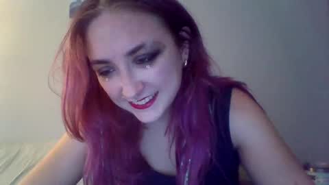 Snapshot of lynnkitten69000 chatting on 06/16/26, 08:33 Lynn online show from 06/16/26, 08:33