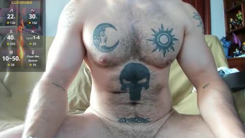 Snapshot of lyon_white chatting on 09/13/25, 12:38 Lyon White online show from 09/13/25, 12:38