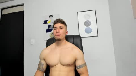 Snapshot of lyonel15 chatting on 03/03/25, 06:22 Lyonel online show from 03/03/25, 06:22