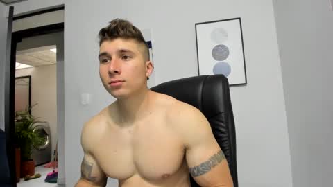 Snapshot of lyonel15 chatting on 03/04/25, 03:59 Lyonel online show from 03/04/25, 03:59