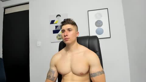 Snapshot of lyonel15 chatting on 03/04/25, 07:43 Lyonel online show from 03/04/25, 07:43