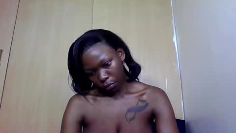 Lyra online show from 04/27/26, 04:54