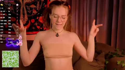 Lyra online show from 04/22/26, 12:24