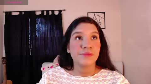 Snapshot of lyriadiamond_ chatting on 06/20/26, 06:11 Lyria Diamond online show from 06/20/26, 06:11