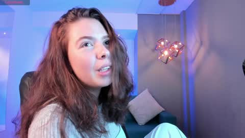 Lyssa  Everyday From 0700 to 1630 Col Time online show from 02/06/25, 01:32