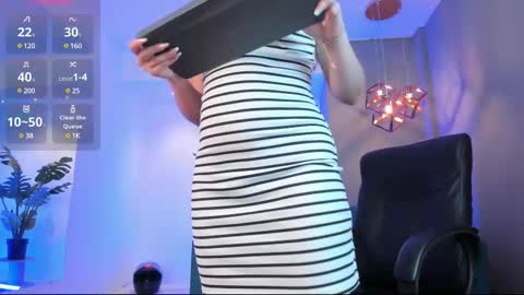 Lyssa  Everyday From 0700 to 1630 Col Time online show from 03/08/25, 04:28