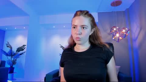 Lyssa  Everyday From 0700 to 1630 Col Time online show from 03/11/25, 06:30