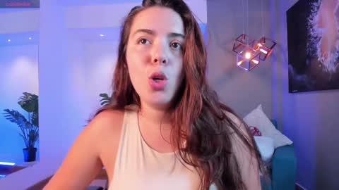 Lyssa  Everyday From 0700 to 1630 Col Time online show from 09/30/25, 02:00