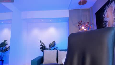 Lyssa  Everyday From 0700 to 1630 Col Time online show from 10/25/25, 12:23