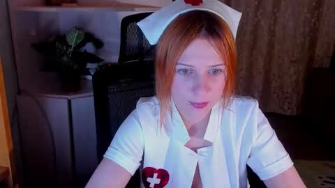 lyssan_xo online show from 11/09/25, 05:11