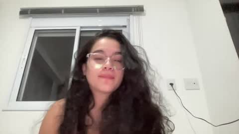 lyz_guzman online show from 06/10/26, 03:29