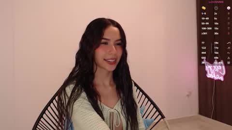 Snapshot of lzzyink chatting on 10/09/25, 04:10 lzzyink online show from 10/09/25, 04:10