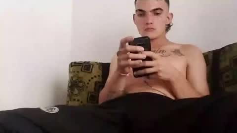 m0ntana777 online show from 02/23/25, 11:55