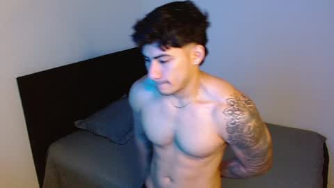 Snapshot of m1chaelx_ chatting on 07/10/26, 02:52 MICHAEL online show from 07/10/26, 02:52