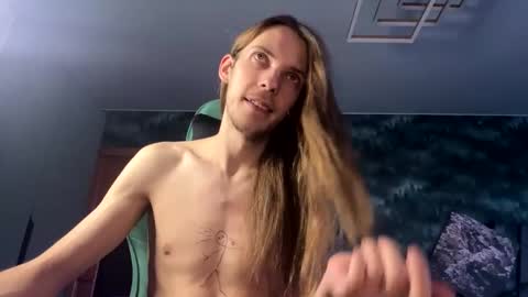 Snapshot of m1shq chatting on 12/07/24, 12:02 m1shq online show from 12/07/24, 12:02