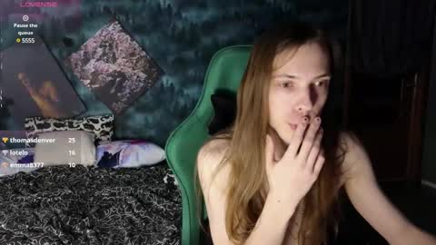 Snapshot of m1shq chatting on 02/25/25, 12:47 m1shq online show from 02/25/25, 12:47