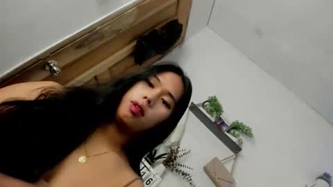 Janelovesu online show from 05/15/26, 11:45