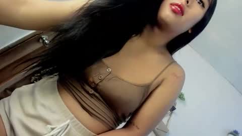 Janelovesu online show from 06/10/26, 12:00