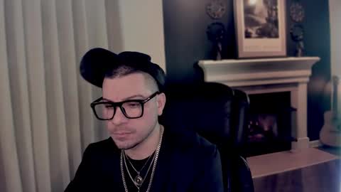 m4ck online show from 12/22/25, 04:31